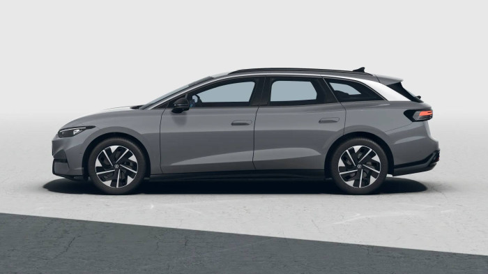 Volkswagen ID.7 Tourer Pure 59kWh / 150kW na operativní leasing