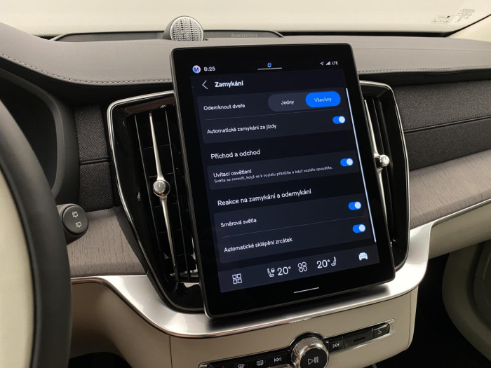Volvo XC90 B5 AWD AUT BRIGHT PLUS 7míst na operativní leasing