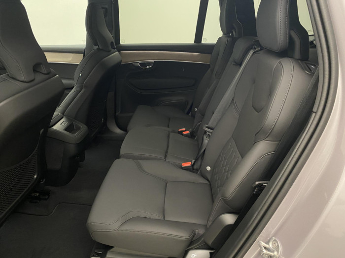 Volvo XC90 B5 AWD AUT BRIGHT PLUS na operativní leasing