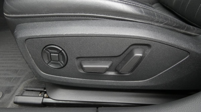 Audi A6 3.0 55 TFSI quattro na operativní leasing