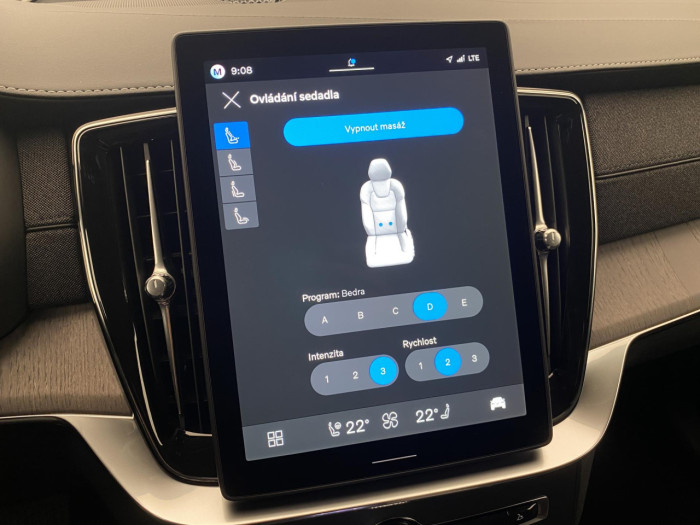 Volvo XC90 B5 AWD AUT DARK PLUS na operativní leasing