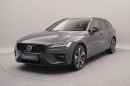 Volvo V60 B4 AUT DARK PLUS na operativní leasing