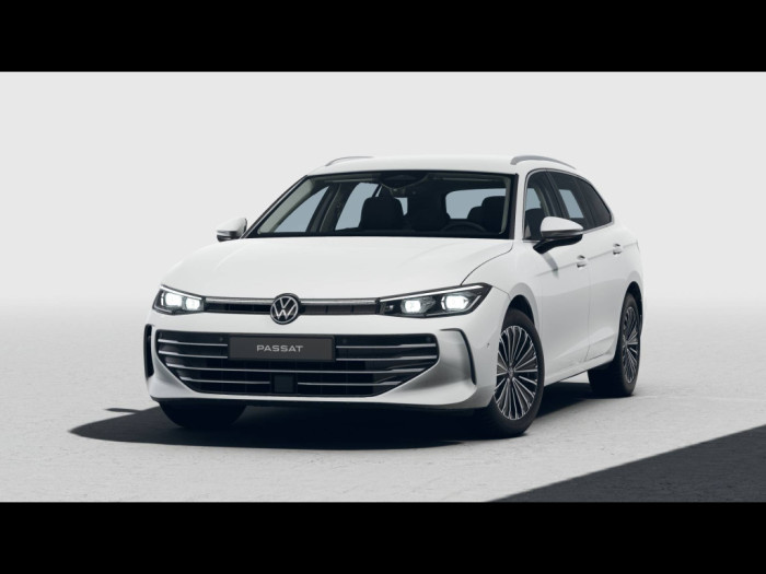 Volkswagen Passat Elegance 7DSG mHEV 1,5eTSI / 110kW na operativní leasing