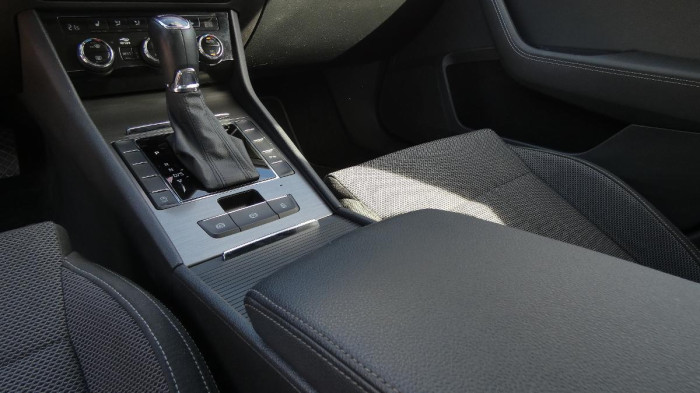 Škoda Superb Combi 2,0 TDI DSG Style na operativní leasing