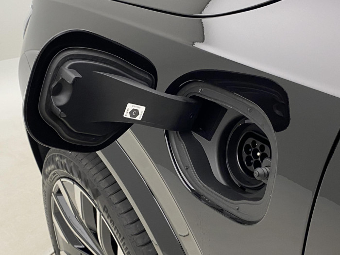Volvo XC90 T8 AWD Plug-in BRIGHT PLUS 7m na operativní leasing