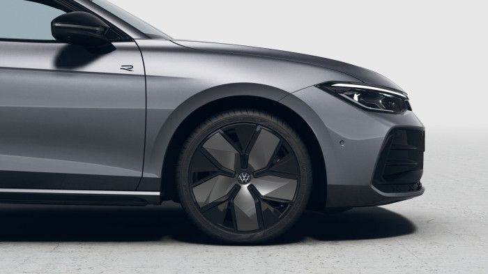 Volkswagen Passat R-Line People 2,0 TDI 142 kW 4MOT na operativní leasing