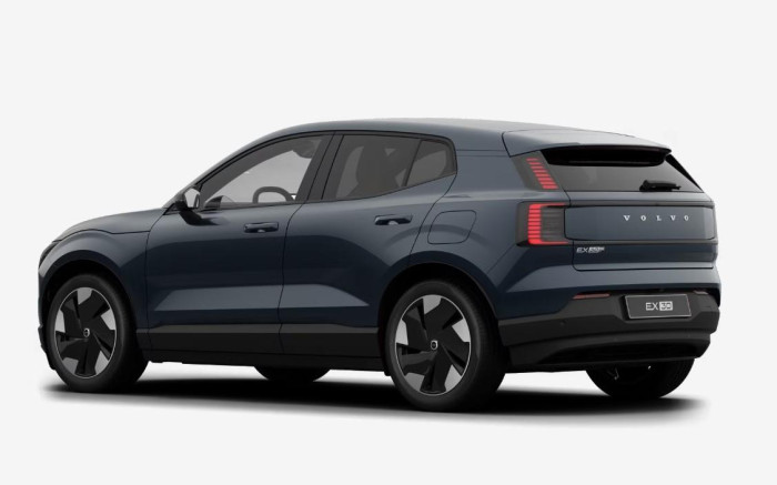Volvo EX30 P8 AWD ELETRIC PLUS na operativní leasing