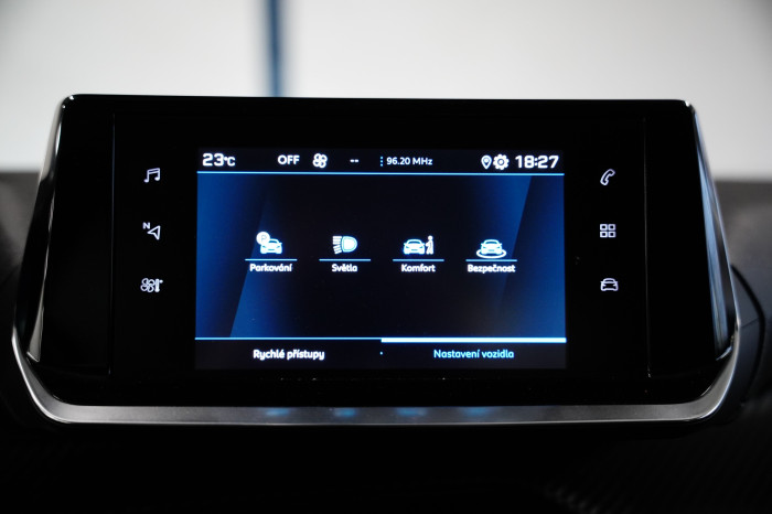 Peugeot 208 1.2 PureTech 74 kW na operativní leasing