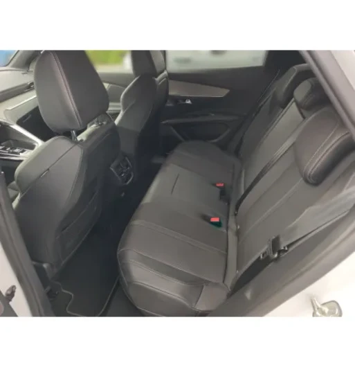 Peugeot 3008 PHEV 300 GT AWD AT na operativní leasing