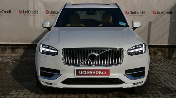 Volvo XC90 B5 AWD Plus Bright 7 míst na operativní leasing