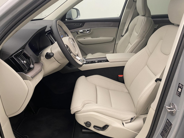 Volvo XC90 B5 AWD AUT BRIGHT PLUS 7míst na operativní leasing