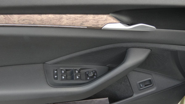 Škoda Superb 2.0 TDI 110kW L&K Combi DSG na operativní leasing