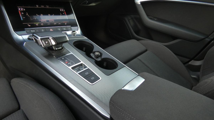 Audi A6 40 TDI quattro S tronic Avant na operativní leasing