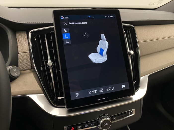 Volvo XC90 T8 AWD Plug-in BRIGHT PLUS 7m na operativní leasing