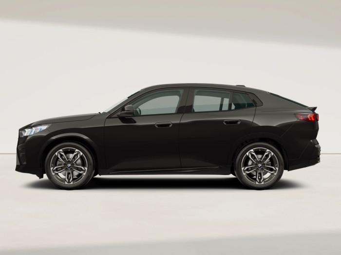 BMW X2 1.5 Sdrive20i na operativní leasing
