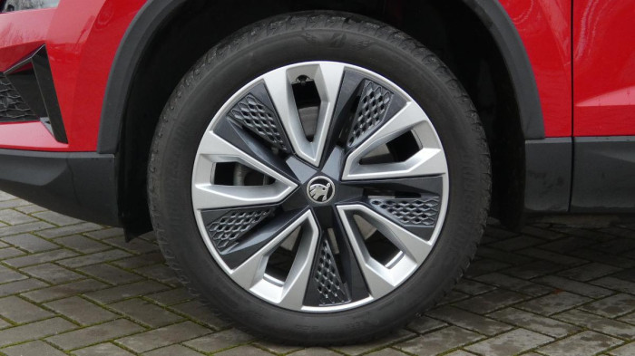 Škoda Karoq 1,5 TSI DSG Style na operativní leasing