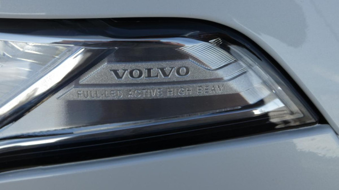 Volvo XC90 B5 AWD Plus Bright 7 míst na operativní leasing