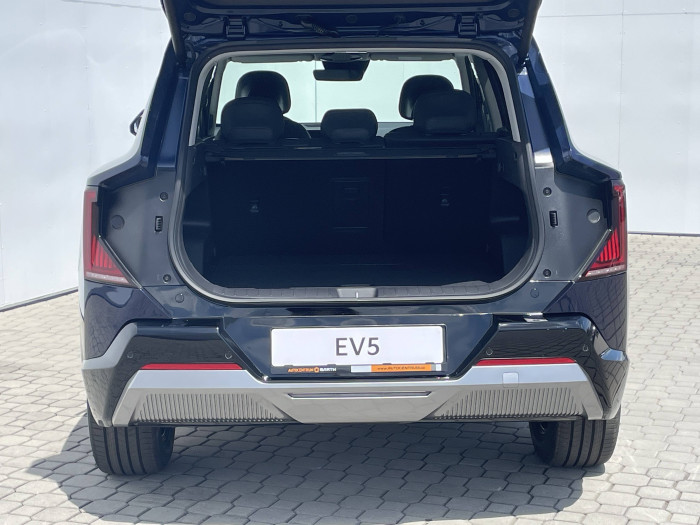 KIA EV5 L.E. 81,4 kWh / 160kW na operativní leasing