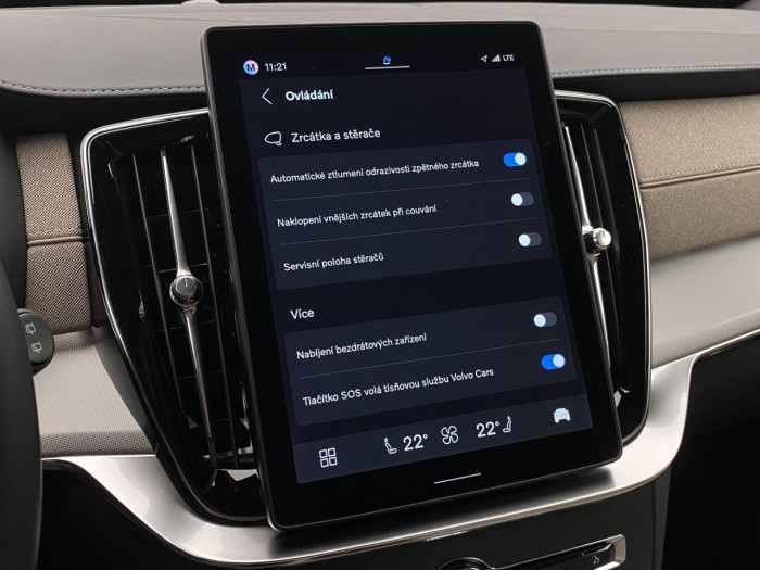 Volvo XC90 B5 AWD AUT CORE 7míst na operativní leasing