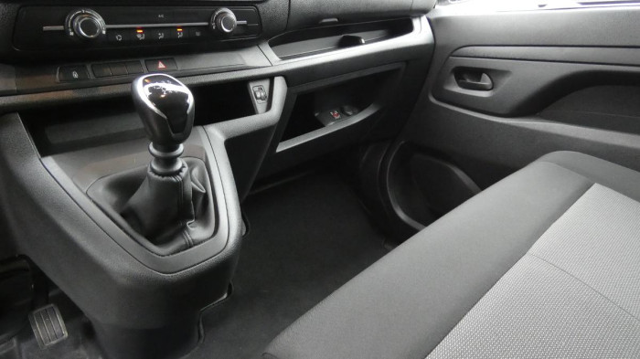 Toyota ProAce VERSO 2.0 D-4D L2 Family na operativní leasing