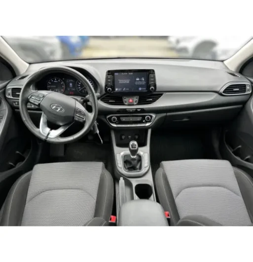 Hyundai i30 kom.1.0TGDI Family Comf na operativní leasing