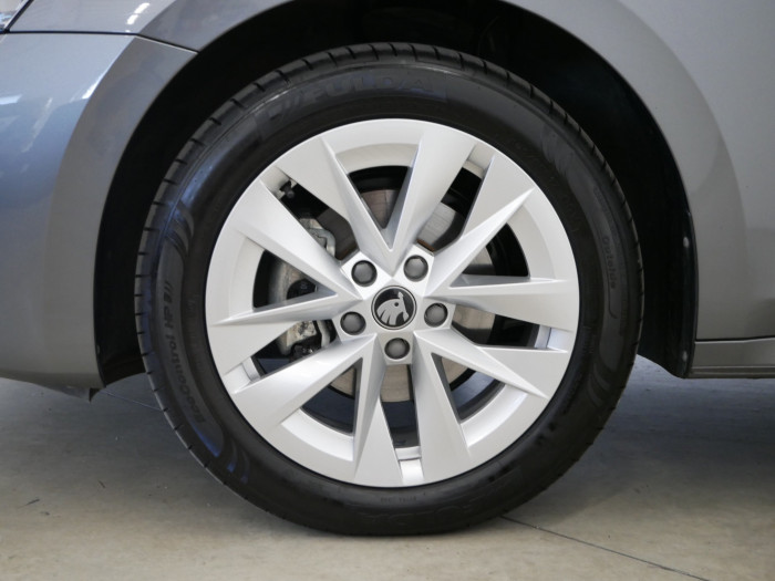 Škoda Octavia 2.0 TDI 110 kW Top Selection na operativní leasing