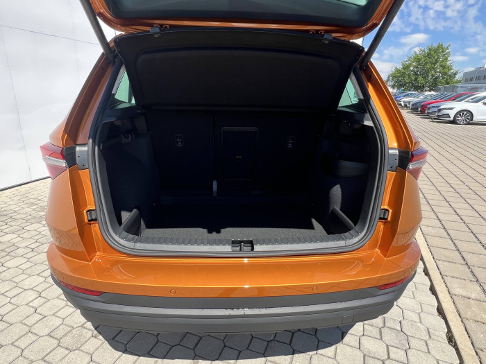 Škoda Karoq Dynamic7DSG 1,5 TSI  / 110kW na operativní leasing