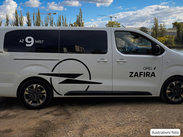 Opel Zafira L Elegance 2.2 CDTi 132 kW Nafta Automatická převodovka na operativní leasing