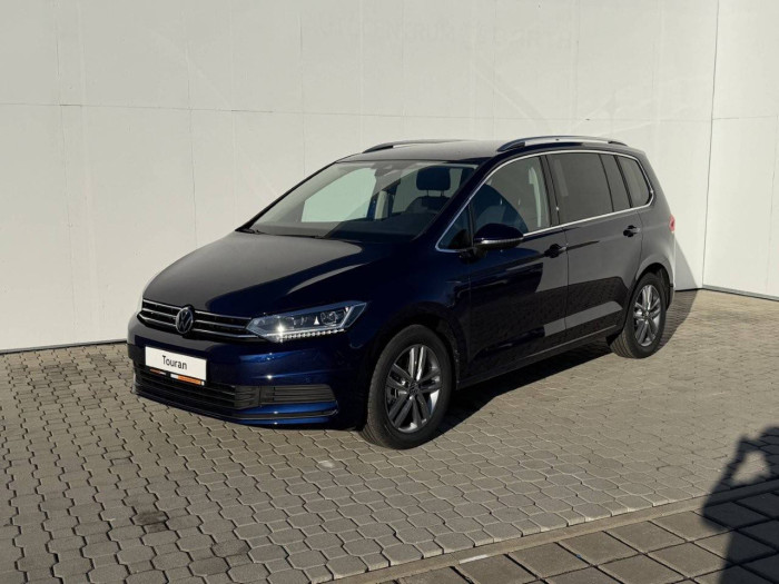 Volkswagen Touran People 6G EVO2 1,5TSI / 110kW na operativní leasing