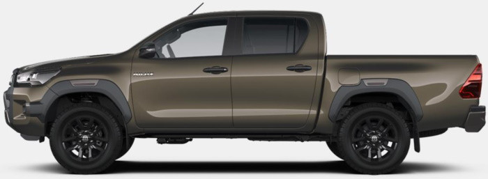 Toyota Hilux Invincible 2,8 TDI na operativní leasing