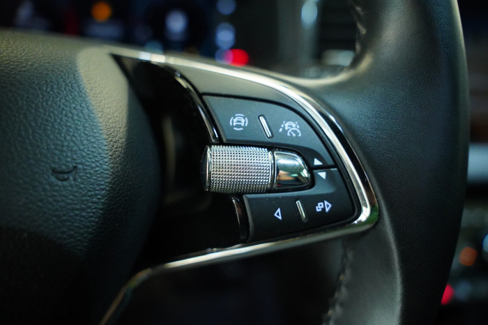 Škoda Karoq 1.0 TSI 81 kW Style na operativní leasing