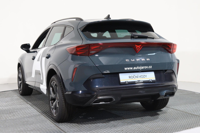 CUPRA Formentor 1.5 eTSI 150k DSG na operativní leasing