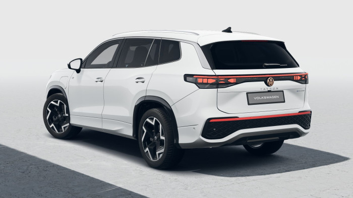 Volkswagen Tayron R-Line 1,5 TSI 150 kW eHybrid na operativní leasing