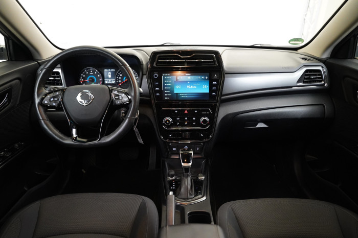 Ssang Yong Tivoli 1.5 T-GDI 120 kW Fizz na operativní leasing