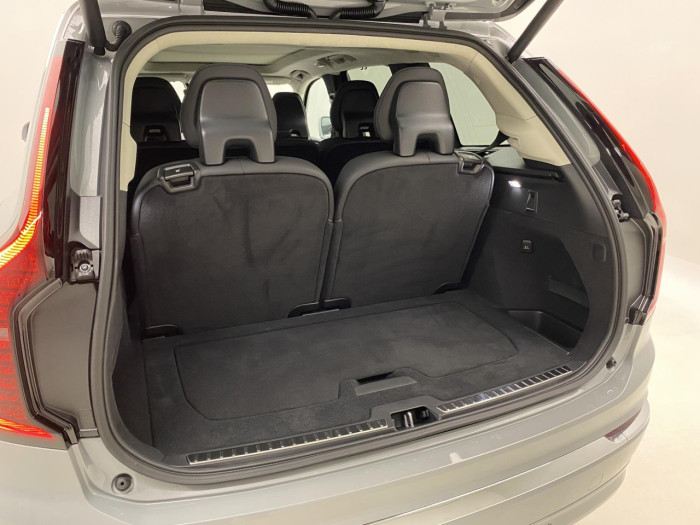 Volvo XC90 T8 AWD Plug-in BRIGHT ULTRA na operativní leasing