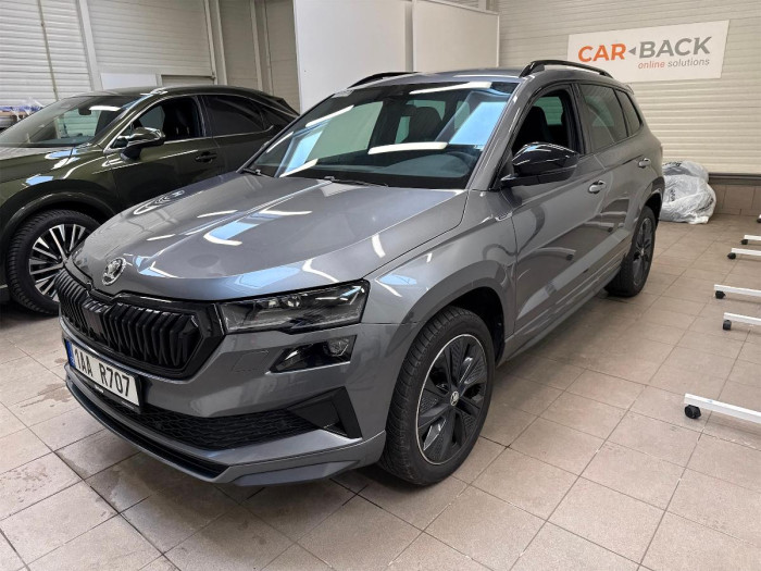 Škoda Karoq 1,5 TSI Sportline na operativní leasing