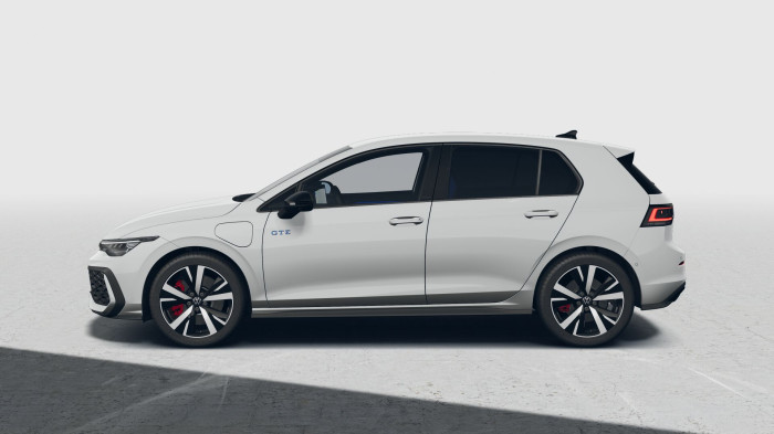 Volkswagen Golf GTE 1,5 TSI eHybrid 200 kW 6DSG na operativní leasing
