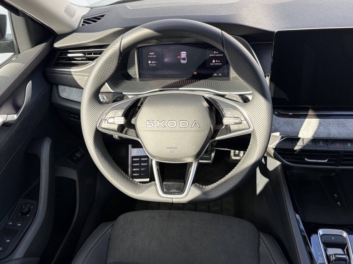 Škoda Octavia Dynamic 7DSG 1,5TSI / 110kW na operativní leasing