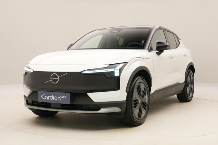 Volvo EX30 CROSS COUNTRY P5 LONG R. PLUS na operativní leasing