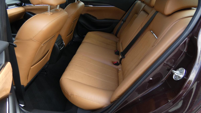 Mazda 6 2.5 aut. 20 th Anniversary na operativní leasing