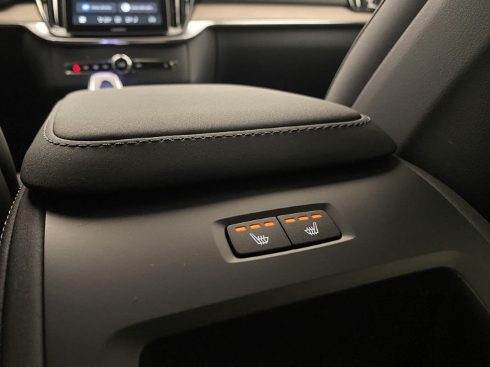 Volvo XC90 B5 AWD AUT BRIGHT PLUS 7míst na operativní leasing