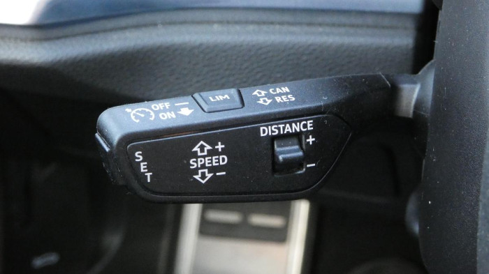 Audi Q3 Sportback 40 TFSI quattro S li na operativní leasing