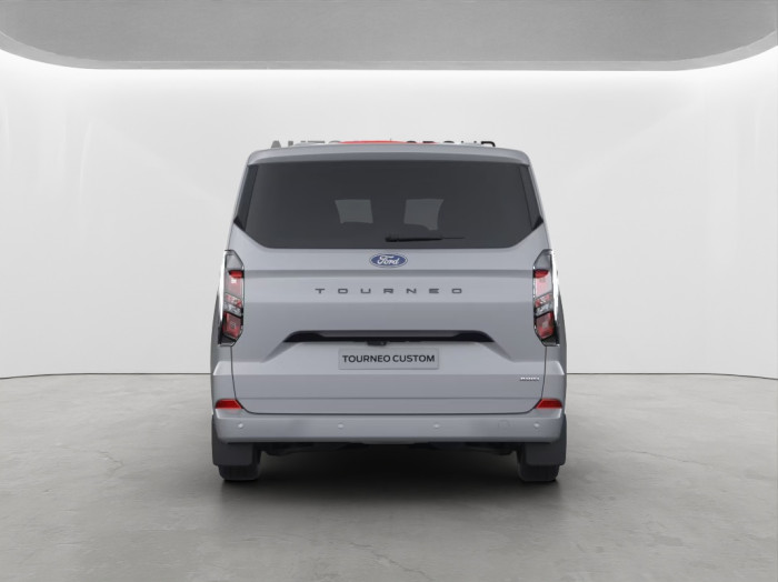 Ford Tourneo Custom 2,0 EcoBlue L2 TITANIUM na operativní leasing