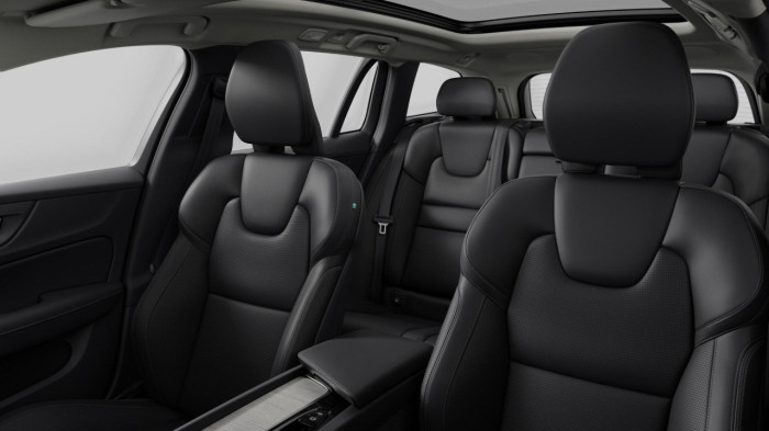 Volvo V60 B4 AUT BRIGHT PLUS na operativní leasing