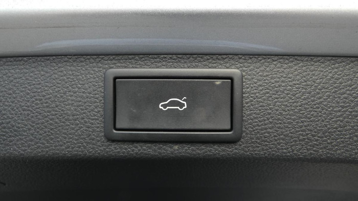 Škoda Karoq 1,5 TSI Style DSG na operativní leasing