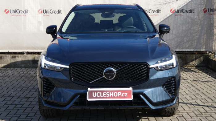 Volvo XC60 T8 Plug-In Hybdrid AWD aut. Ul na operativní leasing
