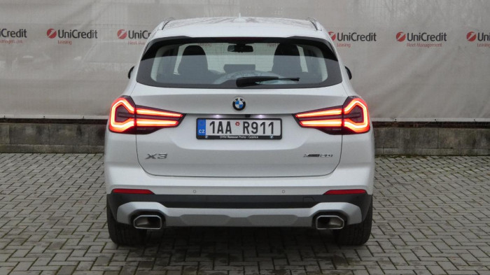 BMW X3 2.0 xDrive20i AT Advantage na operativní leasing