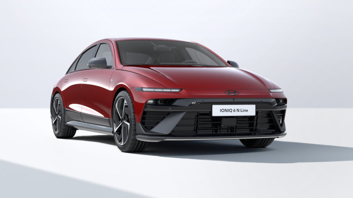 Hyundai Ioniq 6 Premium POWER 84.0kWh 168kW na operativní leasing