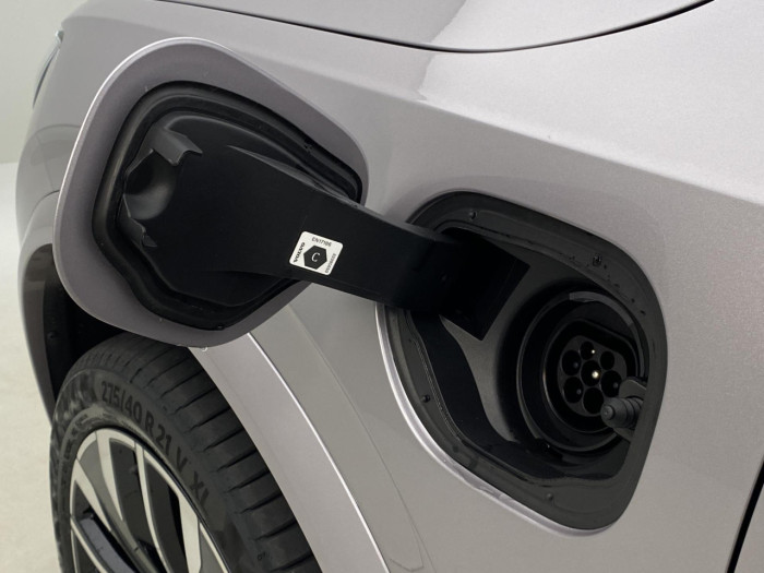 Volvo XC90 T8 AWD Plug-in BRIGHT PLUS 7m na operativní leasing