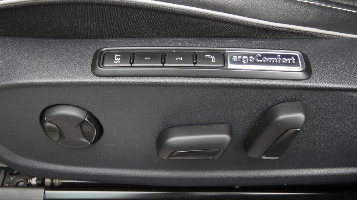 Volkswagen Arteon 2.0 TDI 147kW DSG R-line na operativní leasing